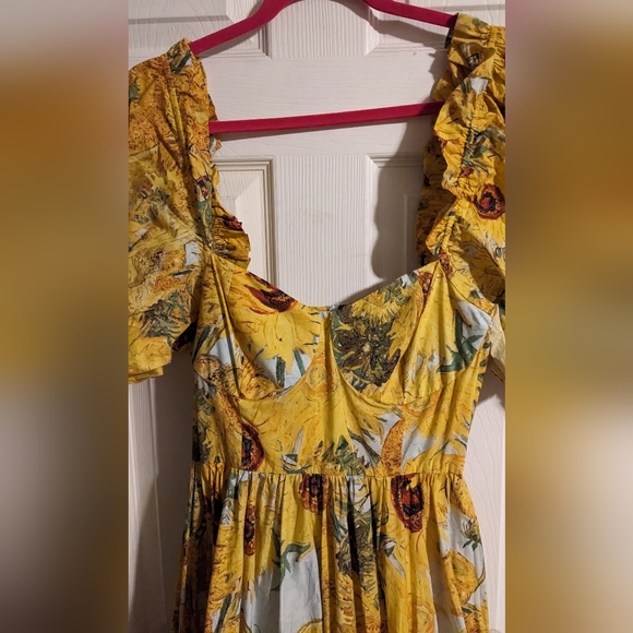 Selkie Dresses Selkie Sunflower Cotton Ritz Gown S Floral Print